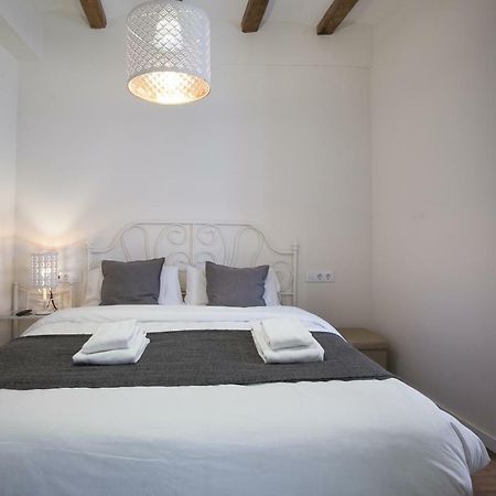 Tendency Apartments - Sagrada Familia Barcelona Exterior photo